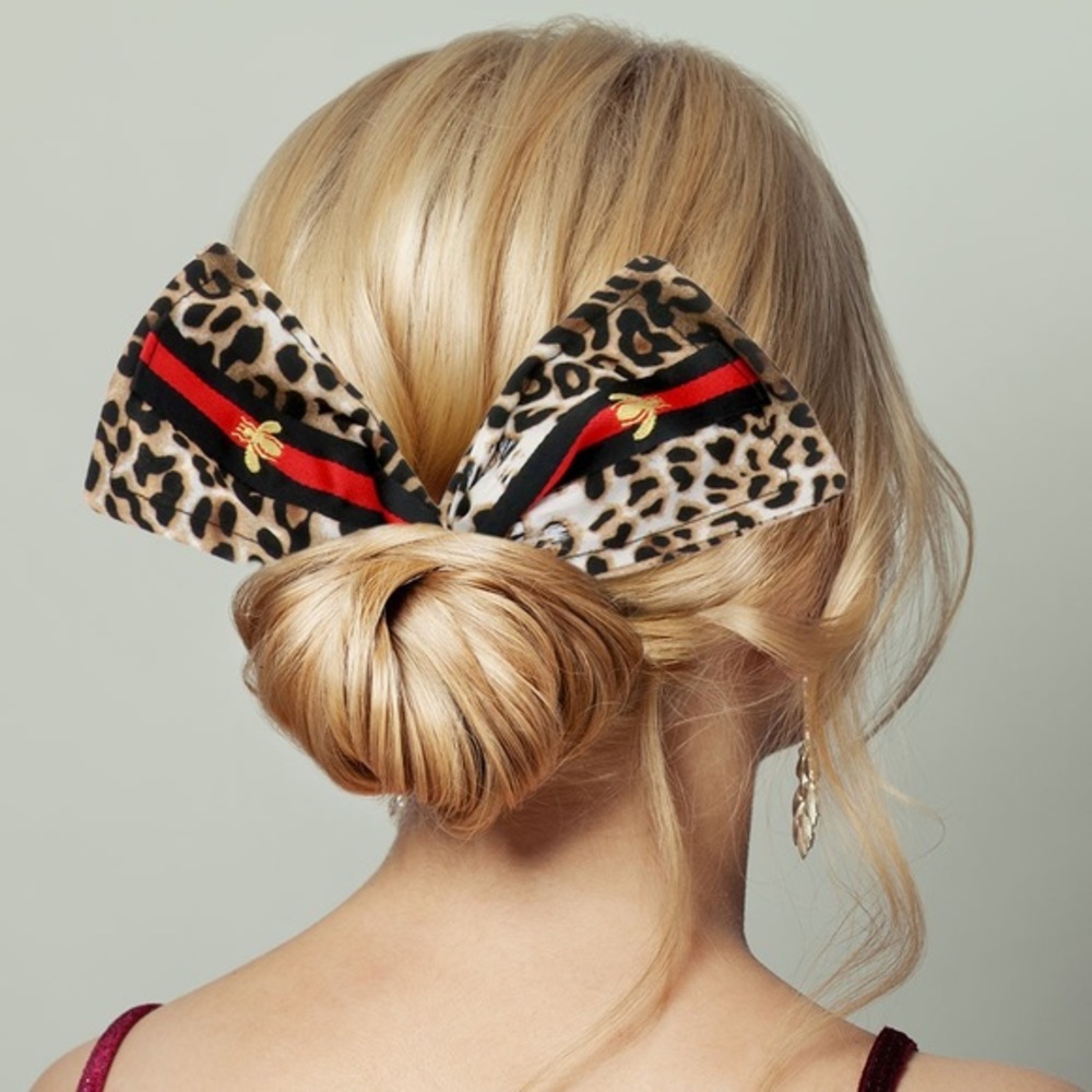 Leopard print bun maker
